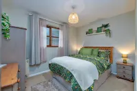 Beddgelert Cottage Escape - 4-Star
