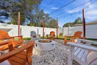 Poolside Retreat Sleeps 8 Putt Putt Hot Tub - อ่างจากุชชี่