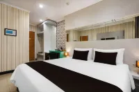 Townhouse Oak Hotel Damar Kurung - Wifi