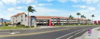 Ramada by Wyndham Ontario - 2-Star