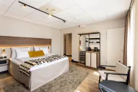 Quality Hotel Augustin - 4 Sao