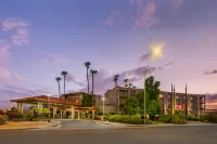 Best Western Plus Scottsdale Thunderbird Suites Các khách sạn ở Scottsdale
