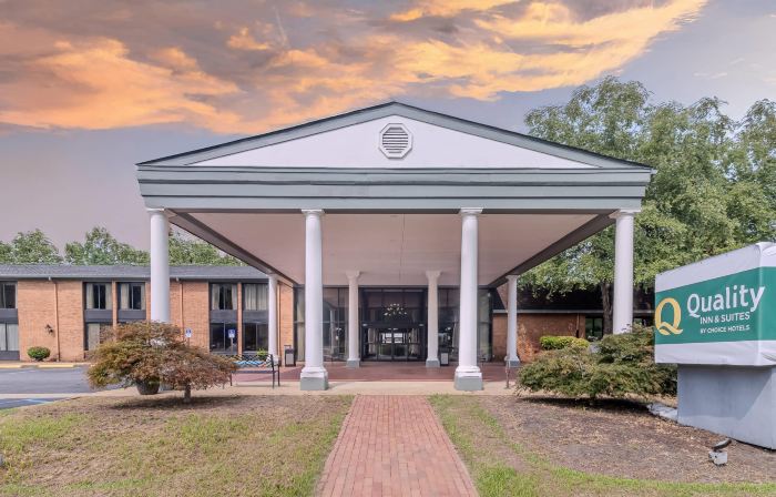 Quality Inn & Suites