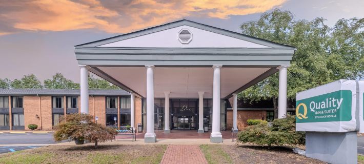 Quality Inn & Suites Hotels in Williamsburg