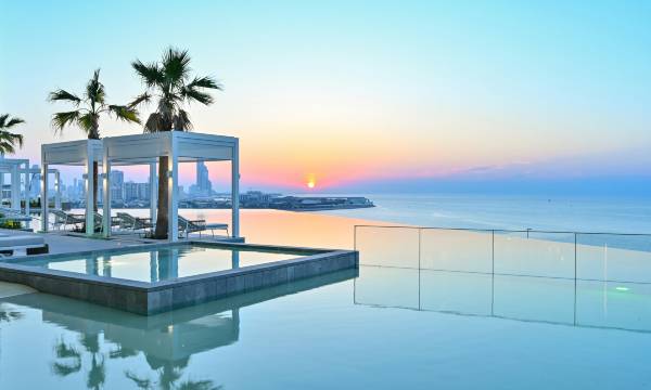 Onyx Arjaan by Rotana
