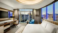 Millennium Place Doha - Rooftop Pools