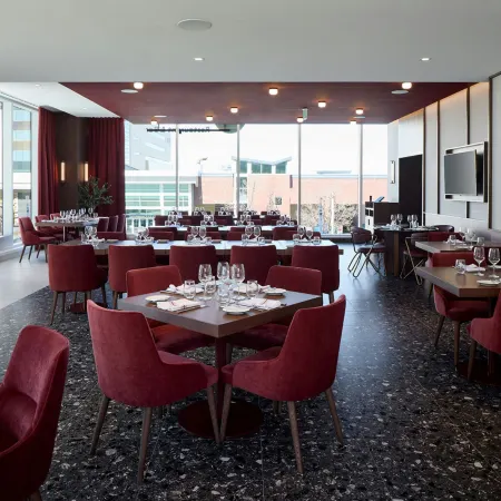 Courtyard  Montreal Laval