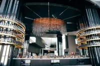 Loews Kansas City - bar