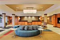 Fairfield Inn & Suites Milwaukee Airport - parking