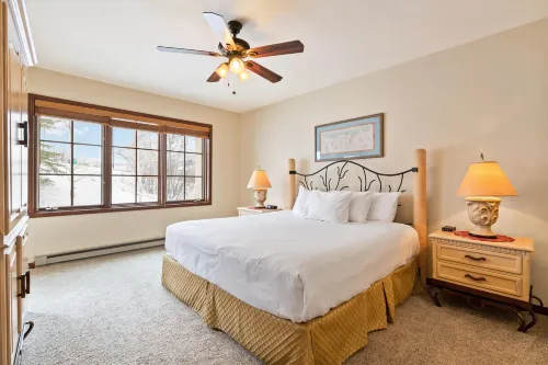 Borders Lodge U203 1BD Beaver Creek Ski-in, Ski-out Condo - Pool