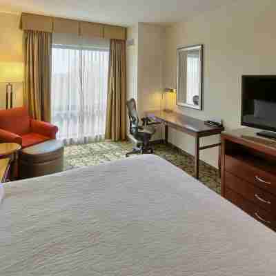 Hilton Garden Inn Durham-University Medical Center Rooms