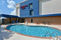 Hampton Inn Greenwood - 2-نجوم