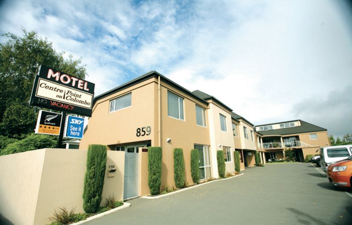 Asure Centrepoint Motel