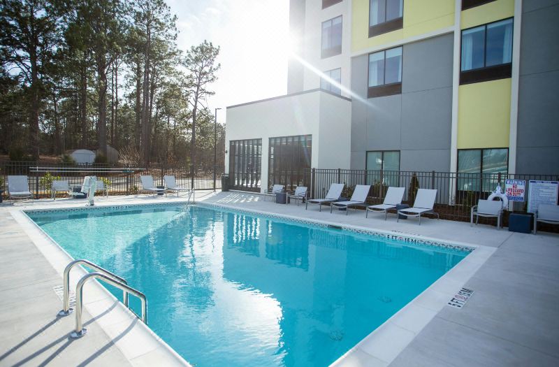 Hilton Garden Inn Southern Pines / Pinehurst photo 2