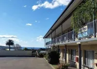 Coastal Comfort Motel - balcony