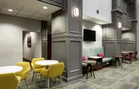 Hampton Inn & Suites Texarkana - Parking