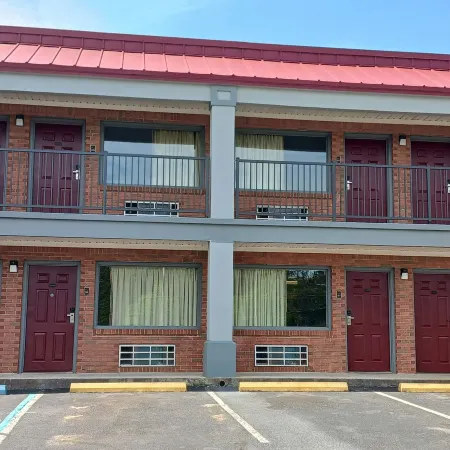 Red Roof Inn & Suites Scottsboro