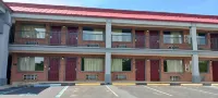 Red Roof Inn & Suites Scottsboro - Motels