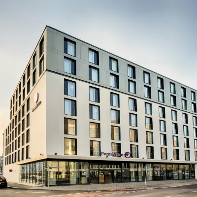 Premier Inn Leipzig City Hahnekamm Hotels near Neustadt-Neuschönefeld