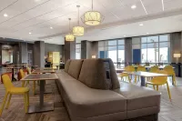 Home2 Suites by Hilton Galveston - Kitchens