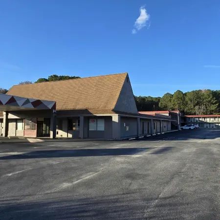 HomeTowne Studios LaGrange