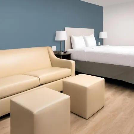 WoodSpring Suites Chicago Tinley Park