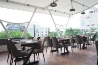 Hotel Vista View - 2-Star