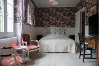 Le Coin des Artistes - Bed and Breakfasts