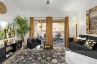 Stylish Chandler Stay - 2 King Beds, 2 Baths! - 4-Star