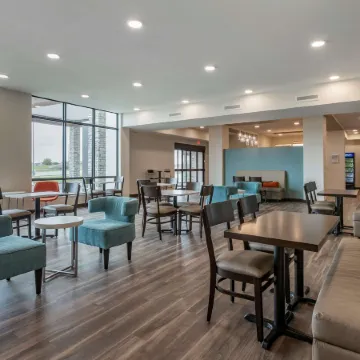 MainStay Suites Waukee-West des Moines