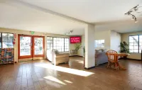 Red Roof Inn Lompoc Hotels in Lompoc
