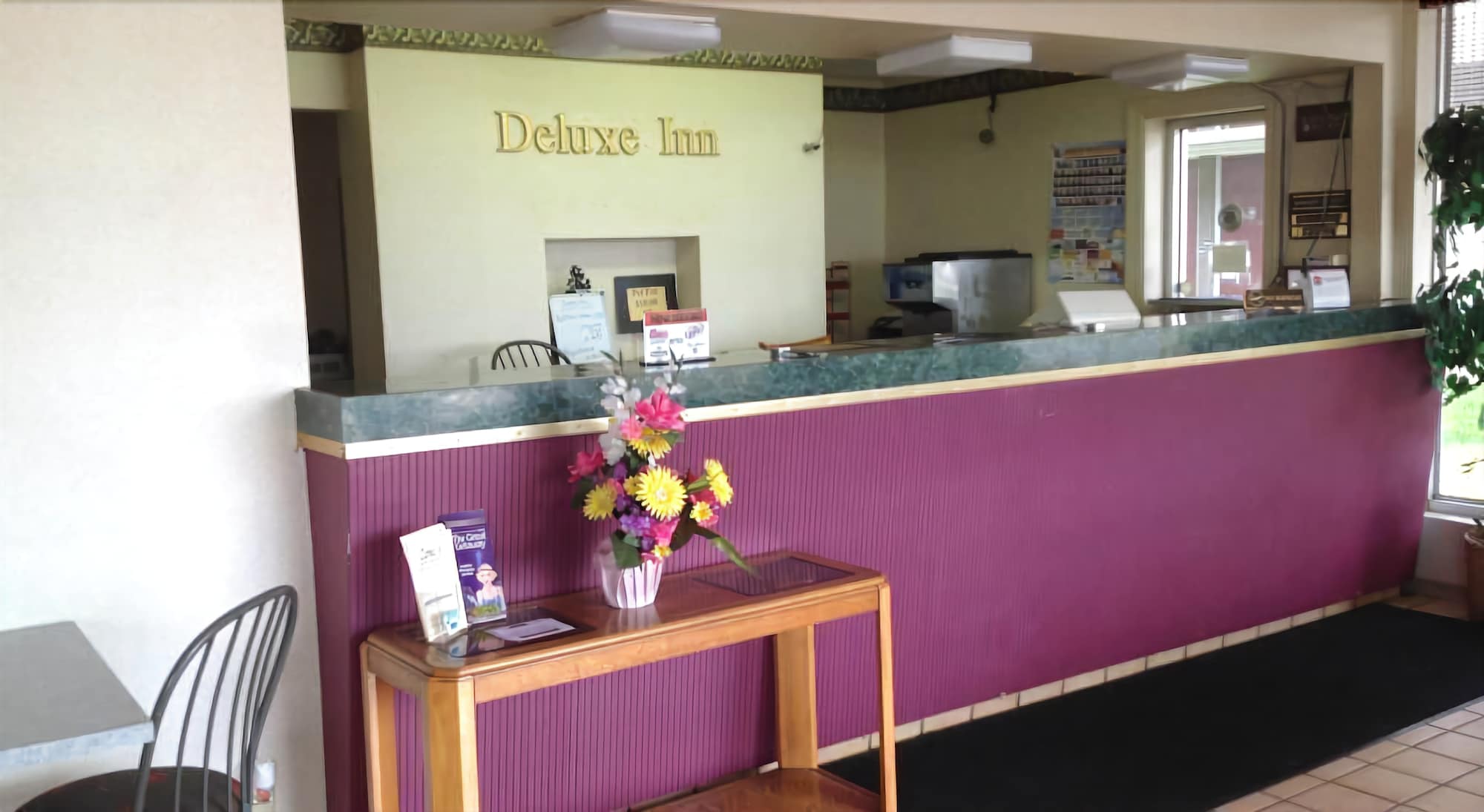 Deluxe Inn - Lumberton