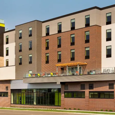 Home2 Suites by Hilton Minneapolis Bloomington