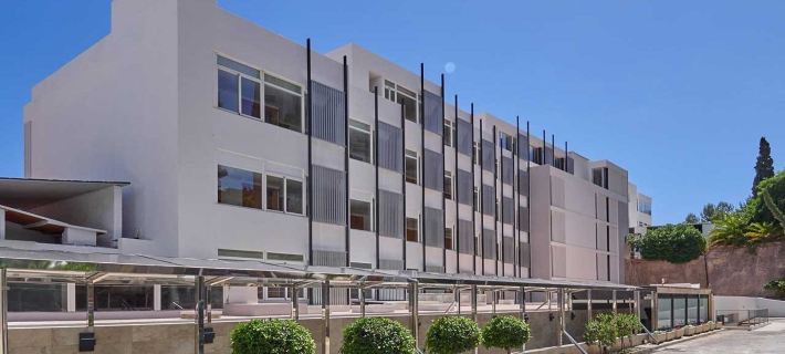 Aparthotel y Hotel Paguera Beach Ξενοδοχεία στην πόλη Peguera