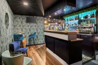 Sure Hotel by Best Western Calais Coquelles Tunnel s/ Manche - bar