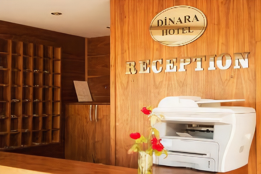 Dinara Hotel