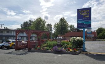 Comox Valley Inn & Suites