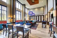 Hampton Inn & Suites Greenville Airport Hotel di Greer