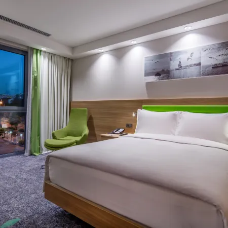 Hampton by Hilton Istanbul Zeytinburnu Отели рядом с достопримечательностью «Бакыркёй»