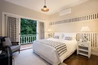 Secreto Boutique Hotel Hotels near Casa - Chalé Condomínio Estância das Águas Claras