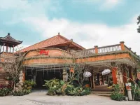 Ubud Hotel & Cottages Hotels in Sukun