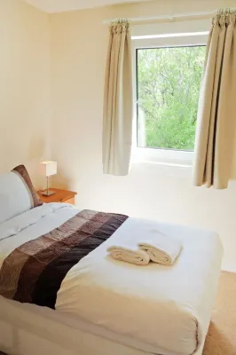 Alan's House Hotels near Loch Portree