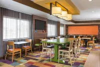 Fairfield Inn & Suites Mansfield Ontario Hôtels à : Ontario