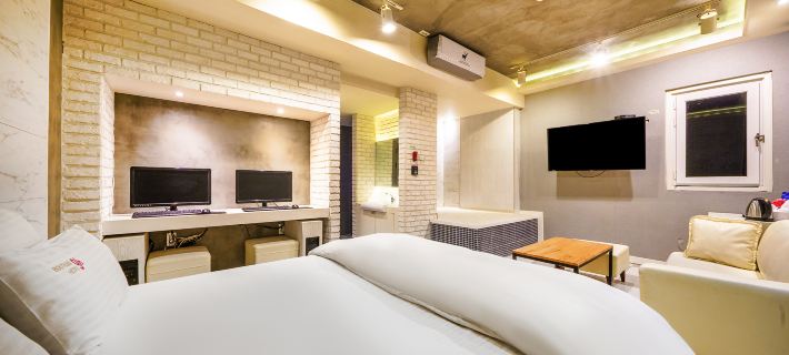 Daegu Daemyeongdong 9h Hotels in Тегу
