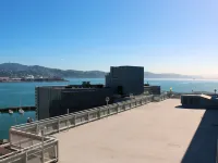 Copthorne Hotel Wellington Oriental Bay Hotels near Embassy Theatre