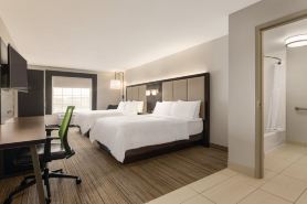 Holiday Inn Express & Suites Lawton-Fort Sill