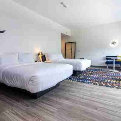 Aloft St. Louis Cortex Rooms