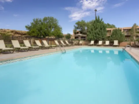 ホリデイ イン キャニオン デ シェリー by IHG アパッチのホテル