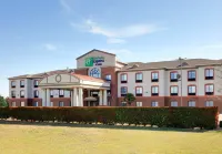 Holiday Inn Express & Suites Burleson/FT. Worth Các khách sạn ở Fort Worth