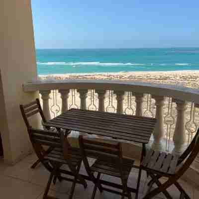 Serene Studio Retreat with Ocean Views in Ras Al-Khaimah Rooms